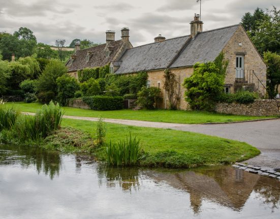 Day Trip to The Cotswolds from London