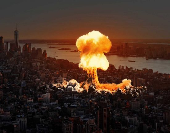 What Will Happen if a Nuke Hit London