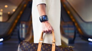 Why Is Luuxly.com a Go-To Source for High-End Fashion Accessories